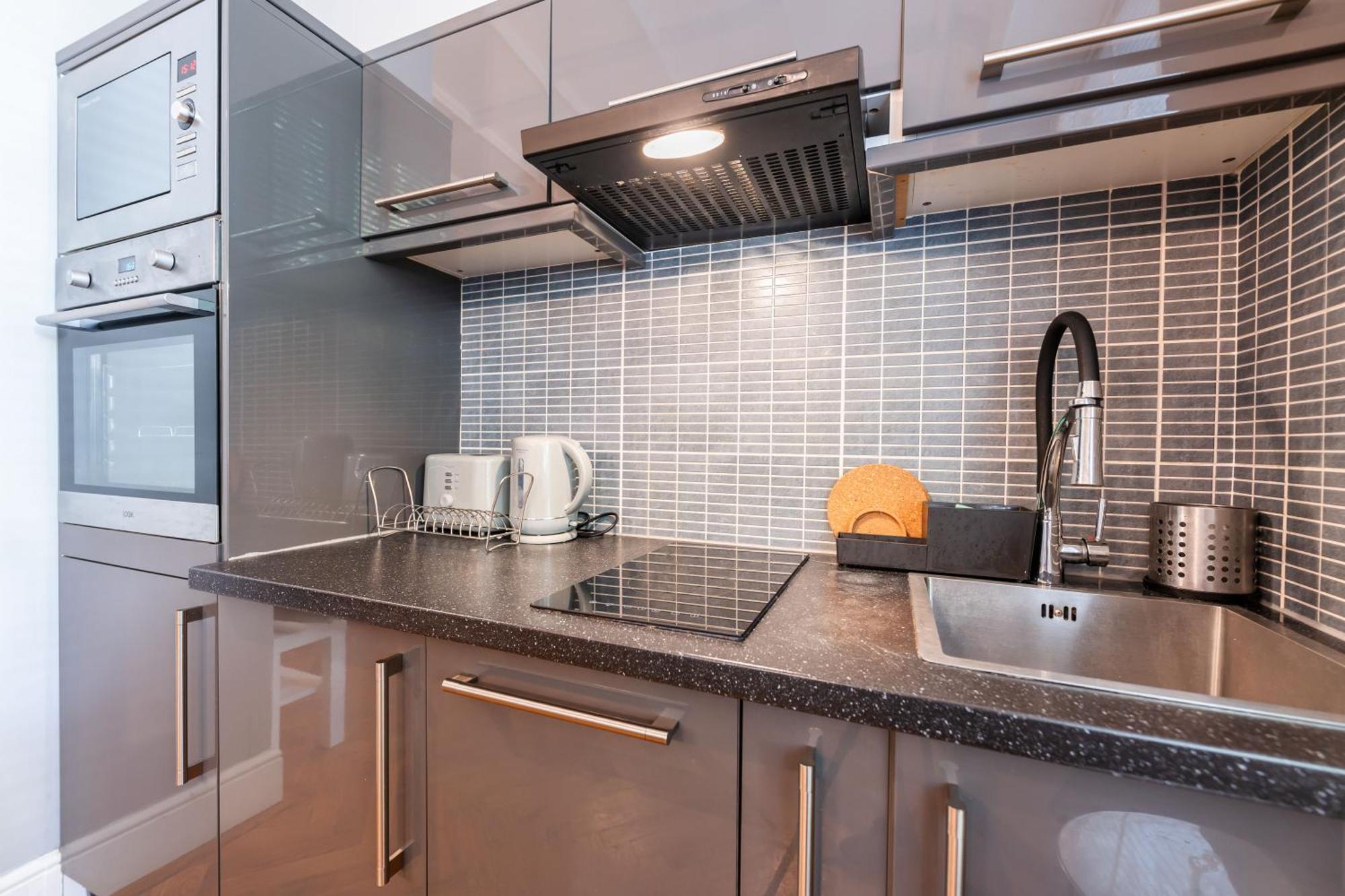 Luxury One Bedroom Flat In Westbourne Terrace لندن المظهر الخارجي الصورة