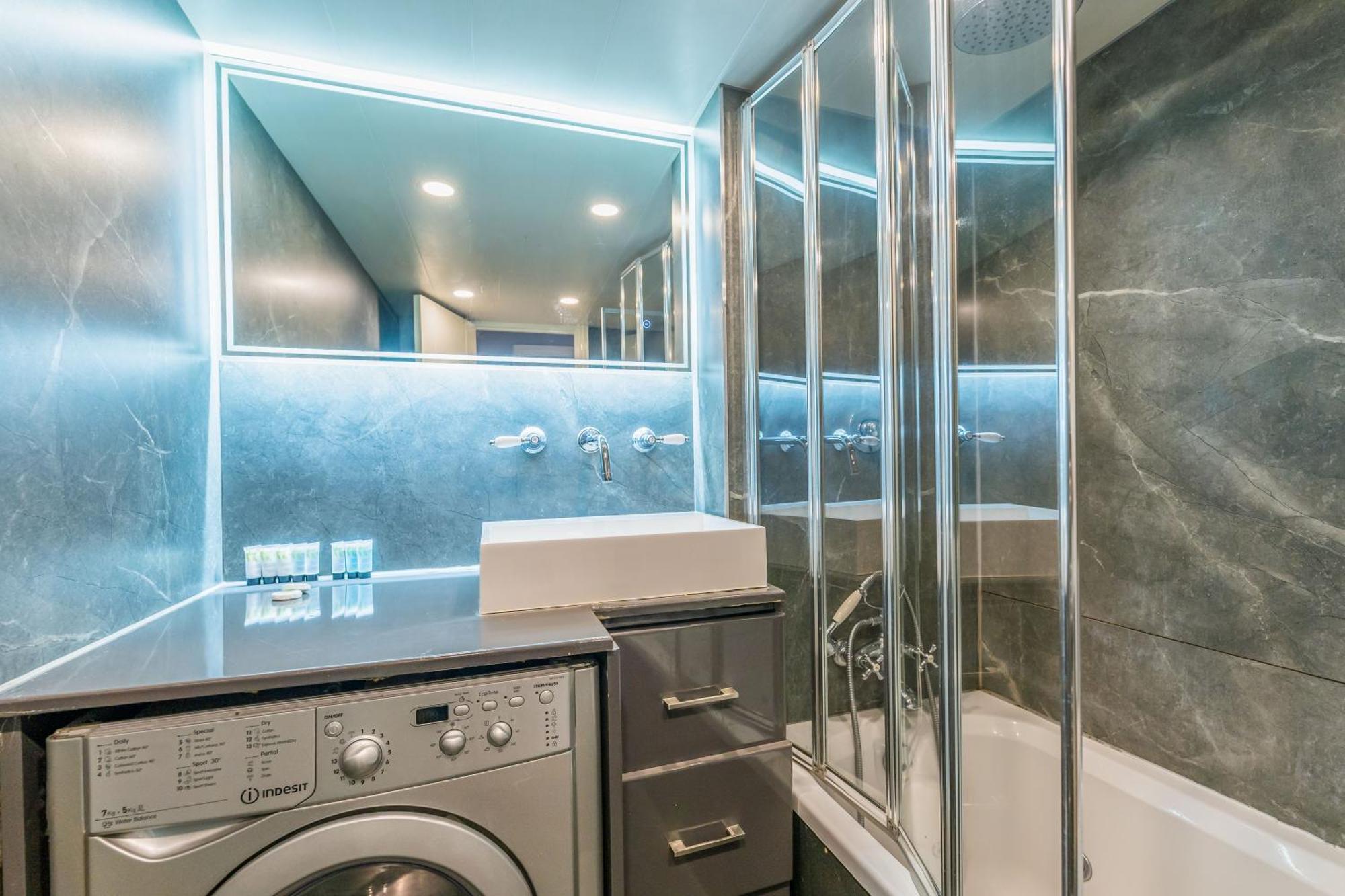 Luxury One Bedroom Flat In Westbourne Terrace لندن المظهر الخارجي الصورة